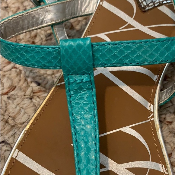 cute sandals - Picture 2 of 3